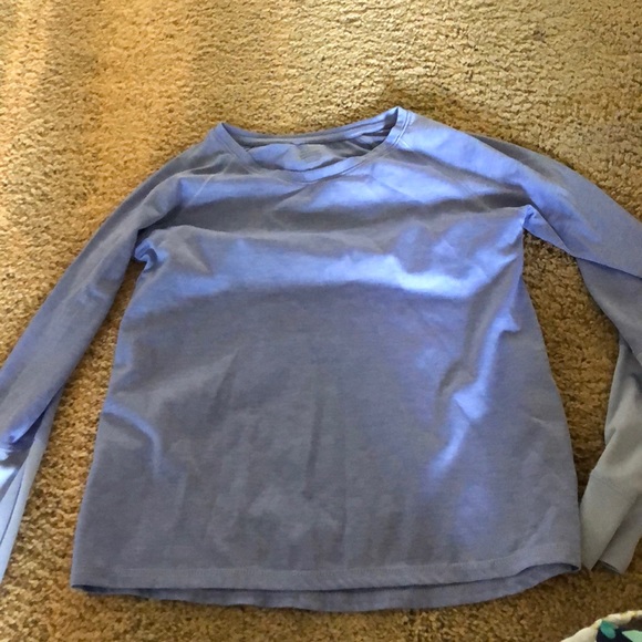 Kids size large t-shirt - Picture 2 of 5